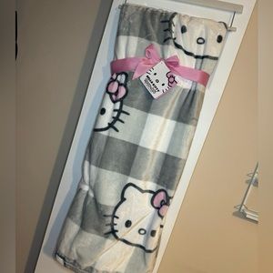 Hello Kitty Blanket